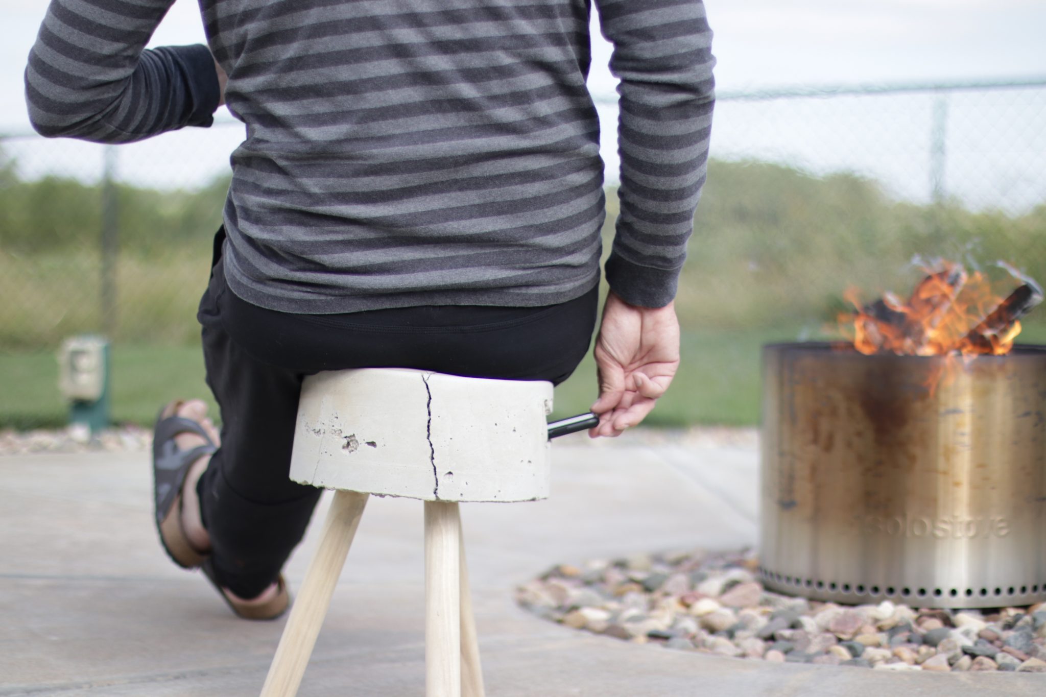 DIY Bucket Stool FAIL (with Cool Feature!) Field Treasure Designs