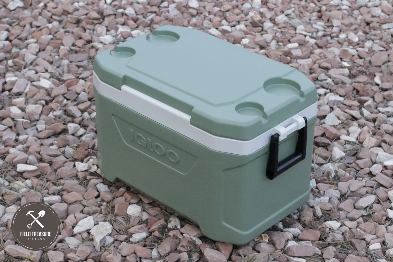 RTIC 185 vs IGLOO 35 Hard Cooler Comparison Field Treasure Designs